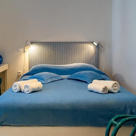 Manto Hotell