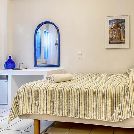 Manto Mykonos Town